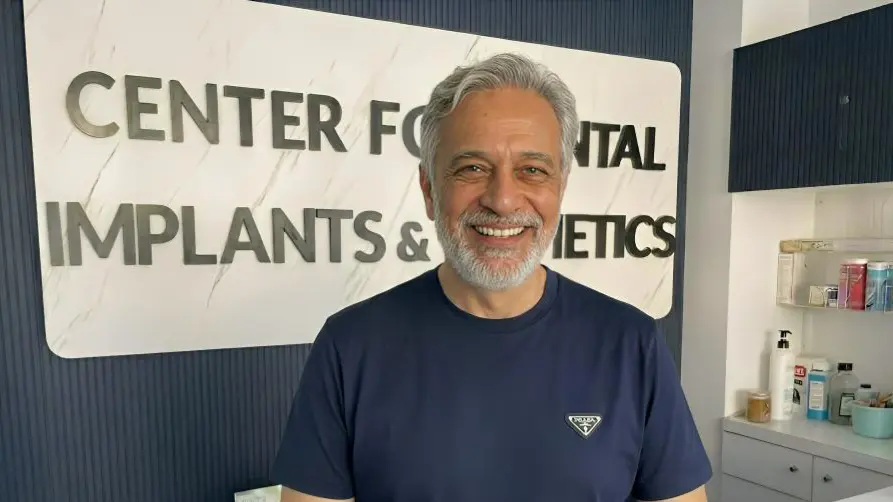 Implant supported dentures vs fixed teeth comparison — patient results at Center for Dental Implants & Esthetics, Gurgaon